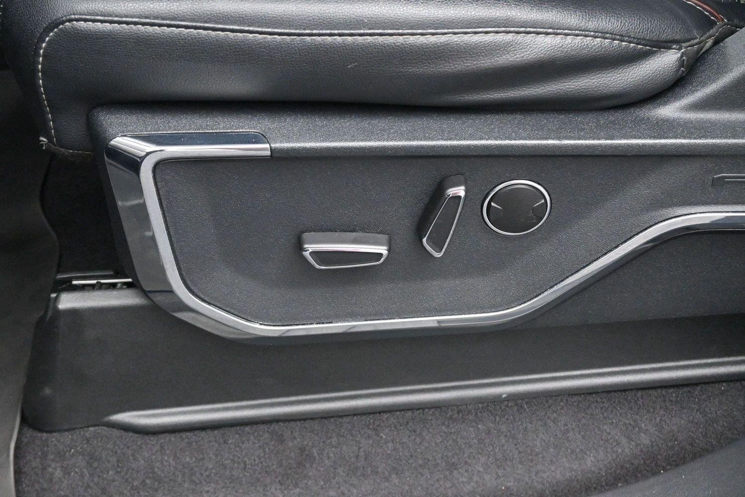 Used 2023 Agate Black Metallic Ford XL image 13
