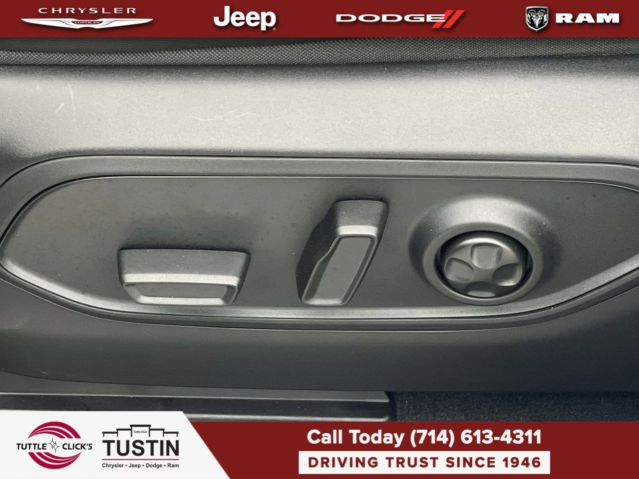 New 2026 Bright White Clear-Coat Exterior Paint Jeep 85th Anniversary Edition image 28