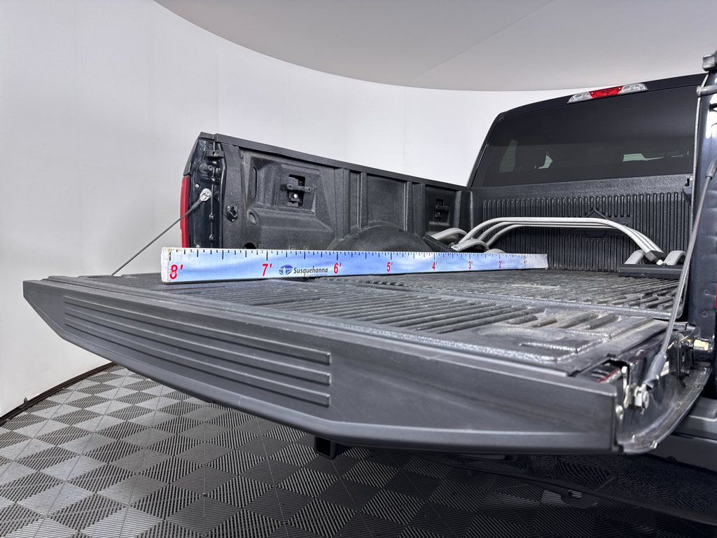 Used 2016 Shadow Black Ford XLT image 7