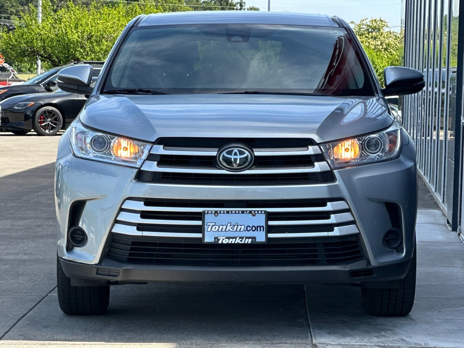 Used 2017 Celestial Silver Metallic Toyota LE image 8