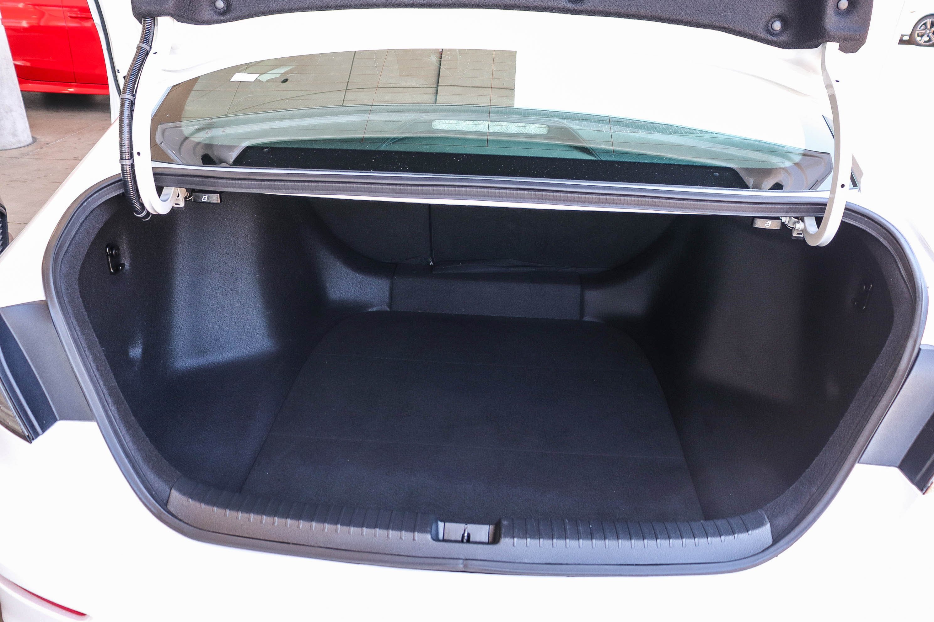 2025 Honda Accord Hybrid Sport - Photo 30