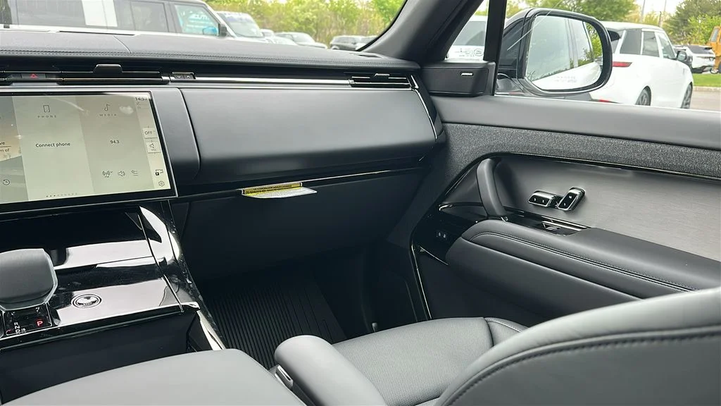2026 Land Rover Range Rover Sport SE - Photo 23