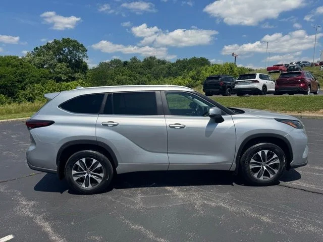 Used 2025 Celestial Silver Metallic Toyota XLE image 2