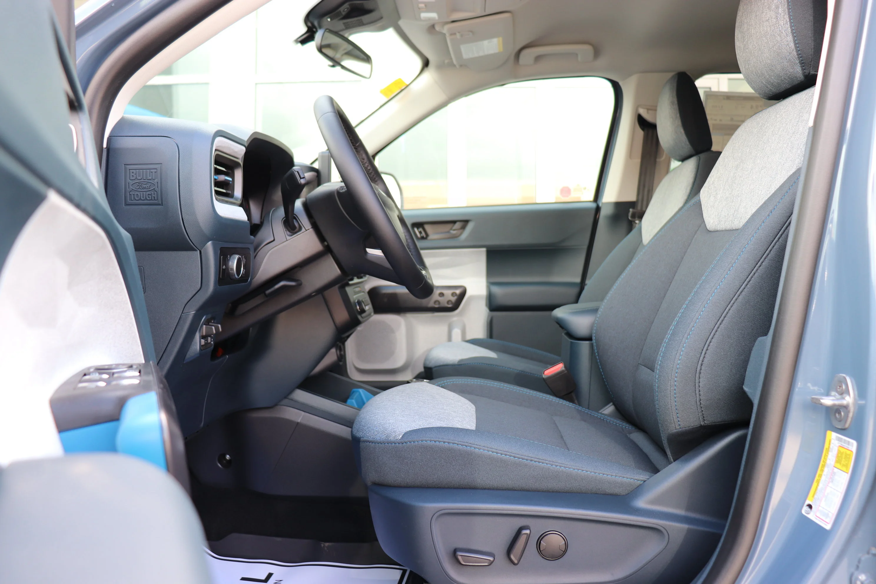 New 2026 AZURE GREY METALLIC TC Ford XLT image 6
