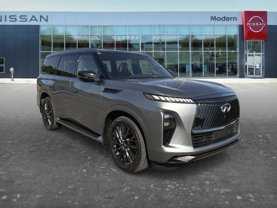 Used 2026 Dynamic Metal/Black Obsidian INFINITI AUTOGRAPH image 3