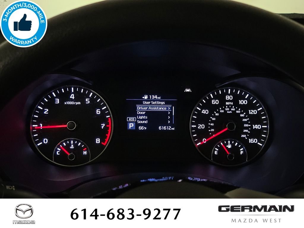Used 2020 White Kia LX image 24