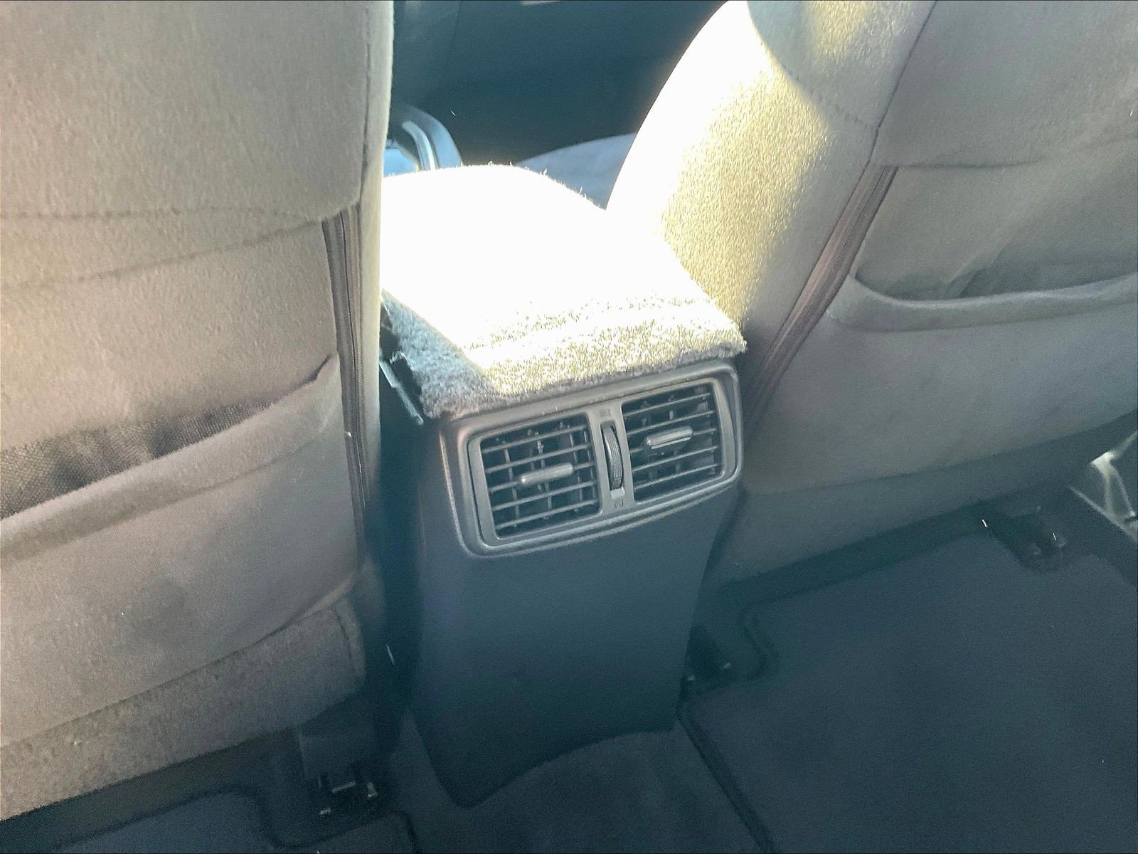 Used 2015 Silver Nissan S image 11
