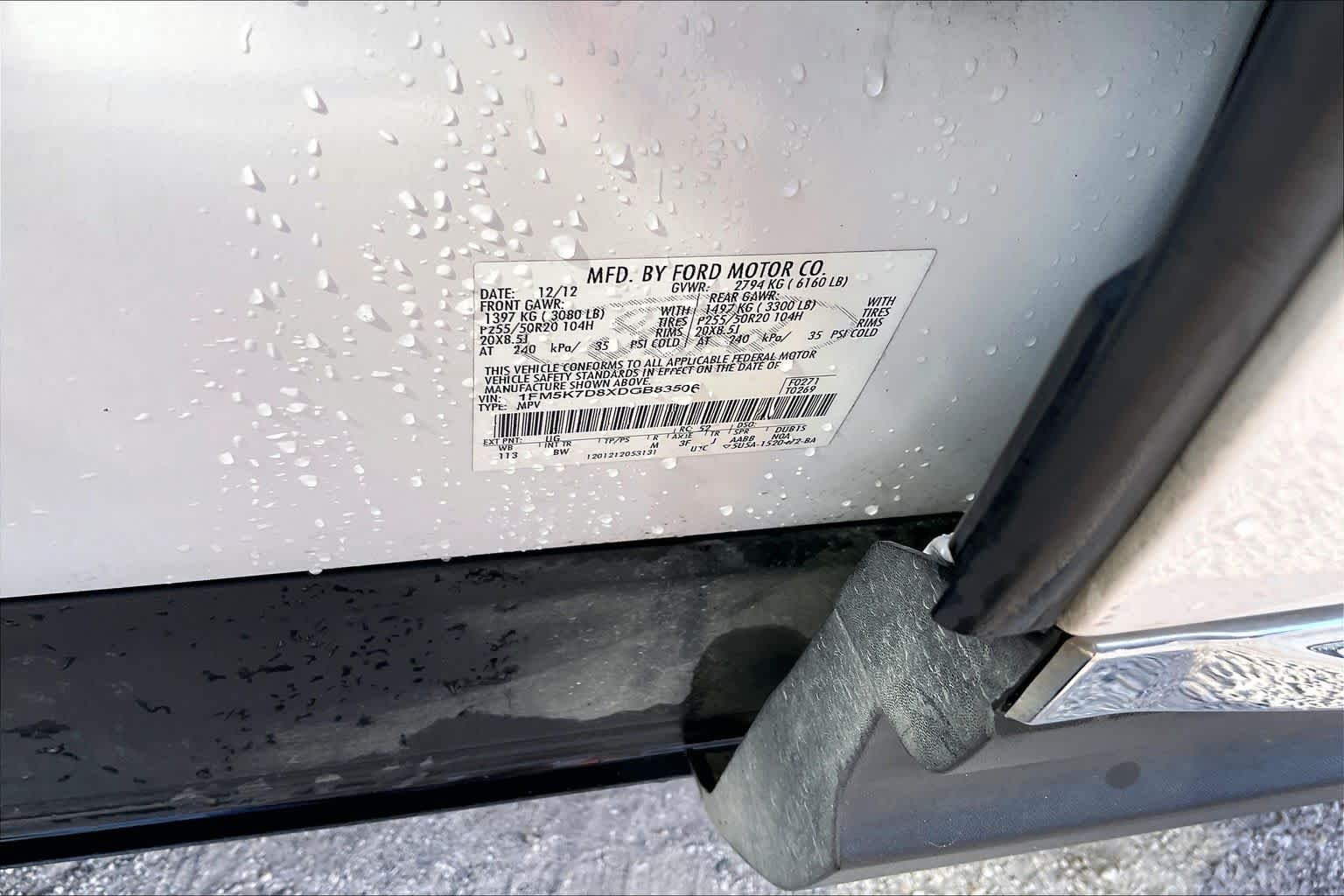 Used 2013 White Platinum Metallic Tri-coat Ford XLT image 29