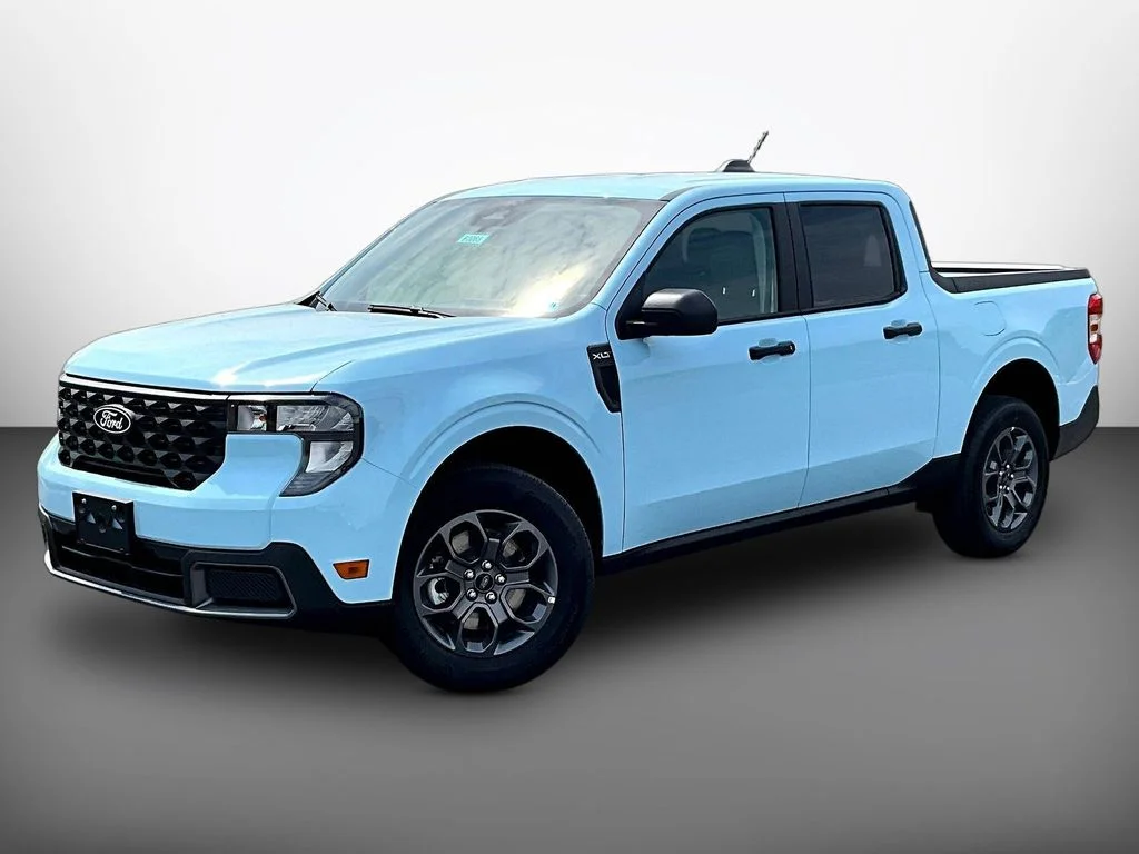 New 2026 Light Blue Ford XLT image 2