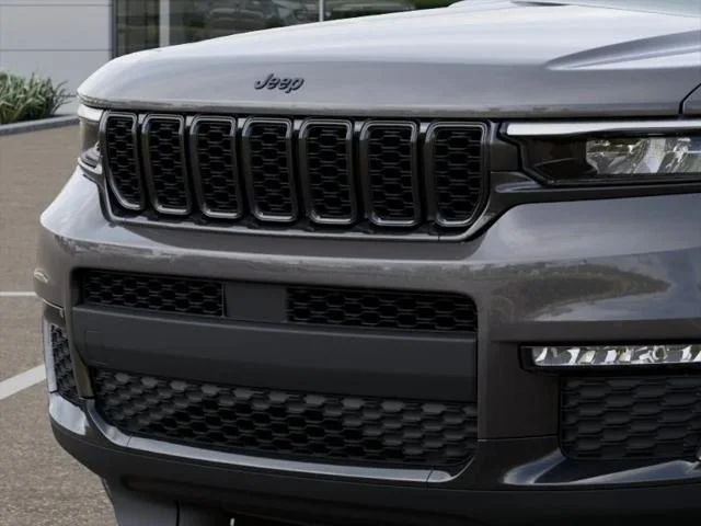 New 2025 Baltic Gray Metallic Clear-Coat Exterior Paint Jeep Limited image 7