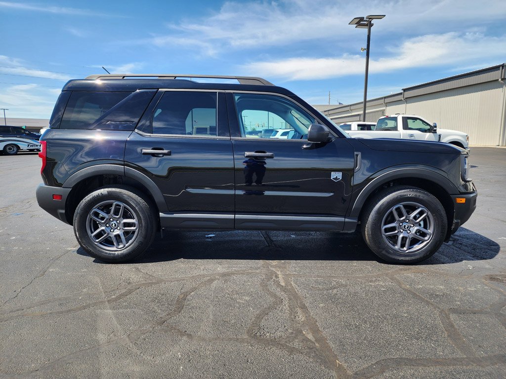 Used 2025 Shadow Black Ford Big Bend image 4