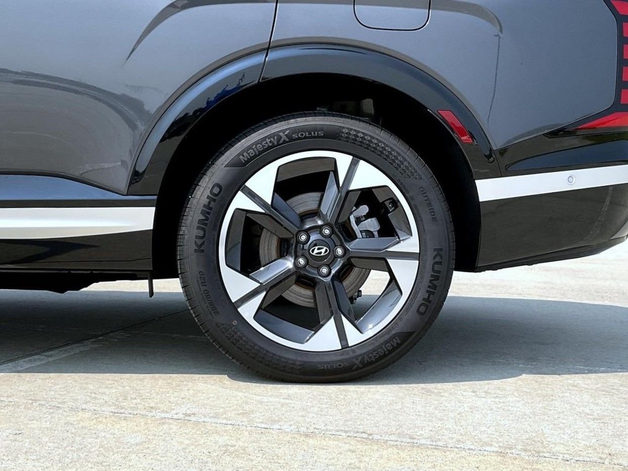 2026 Hyundai Palisade Limited - Photo 25