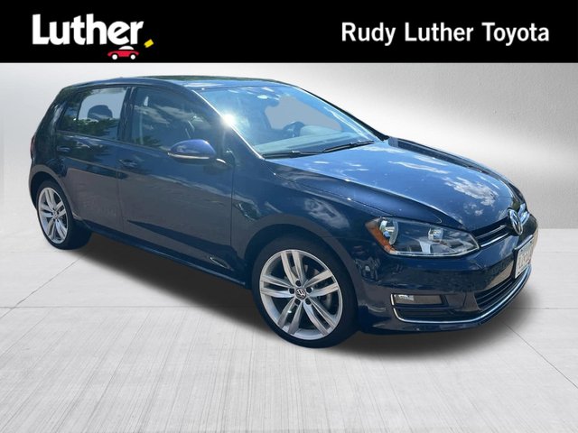 2017 Volkswagen Golf SEL