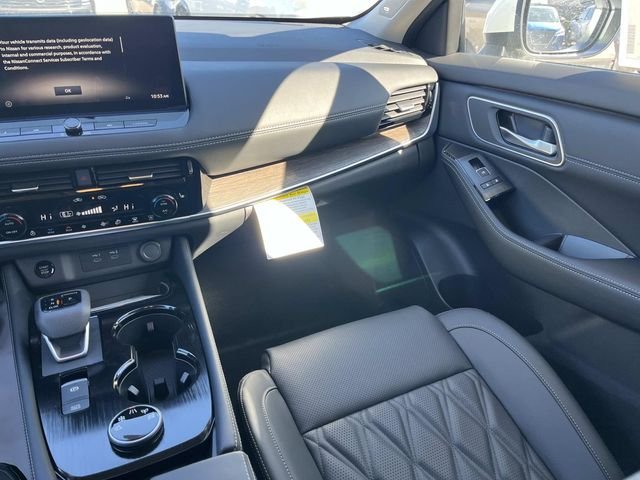 New 2026 Everest White Pearl TriCoat Nissan Platinum image 16