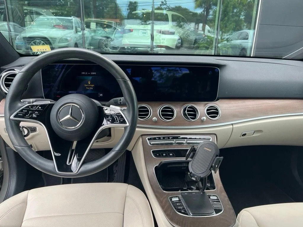 Used 2023 Silver Mercedes-Benz E 450 image 9
