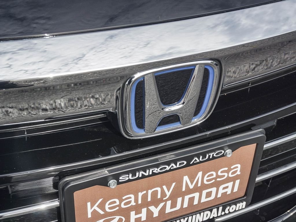 Used 2022  Honda Touring image 11