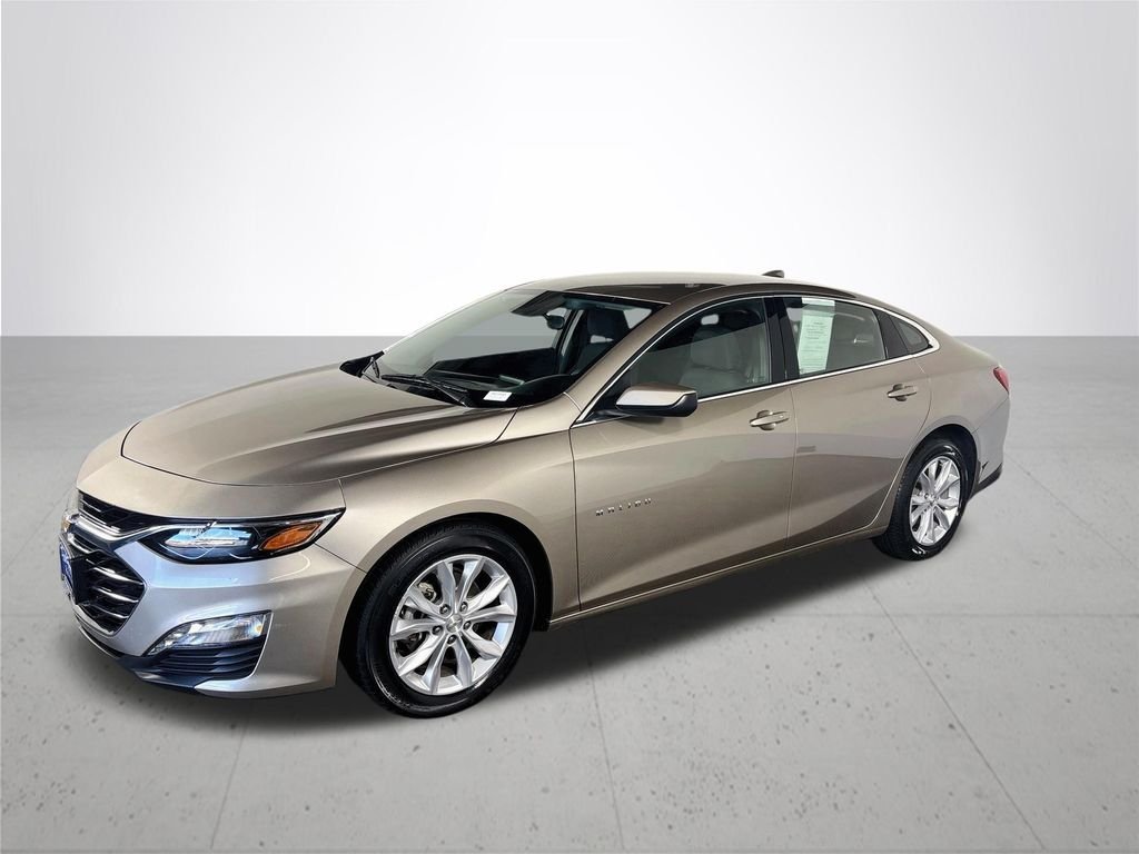 Used 2025 Gray Chevrolet LT image 2
