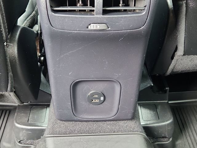 Used 2022 Gray Ford SEL image 28