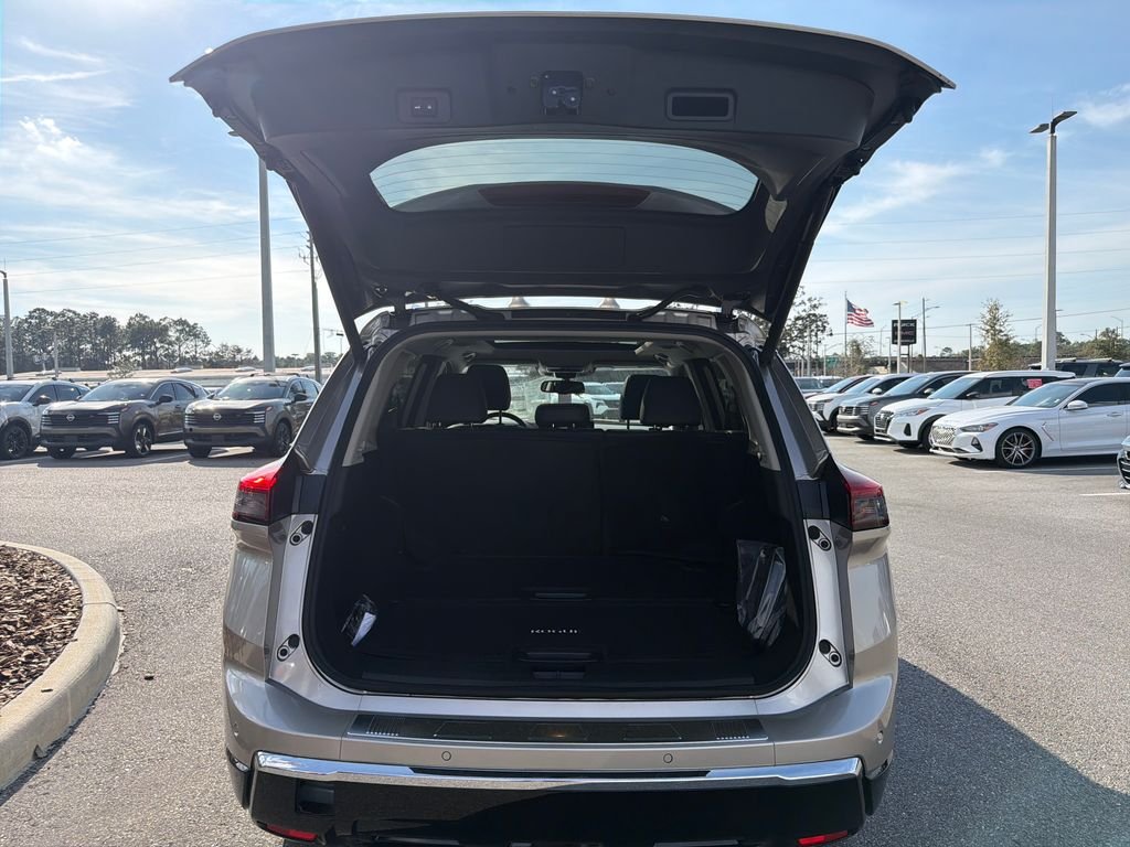 New 2026 Nissan Rogue Platinum 4D Sport Utility