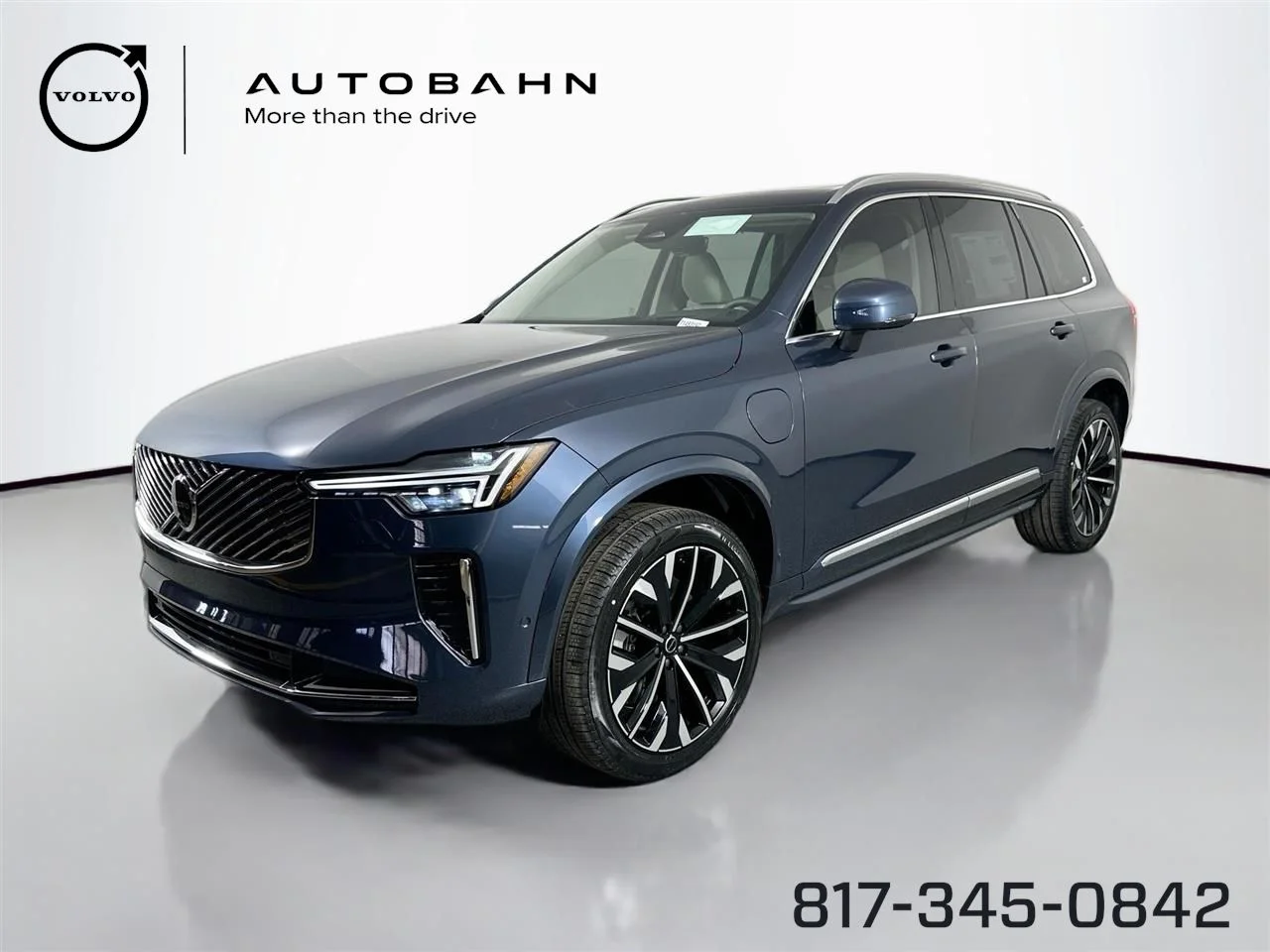 2026 Volvo XC90 T8 Recharge Ultra Bright 4WD's photo