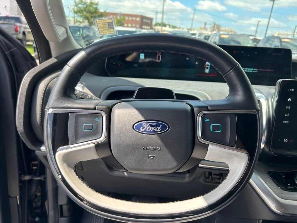 Used 2025 Black Ford Platinum image 13