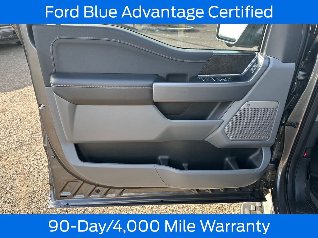 Used 2025 Gray Ford Flash image 14