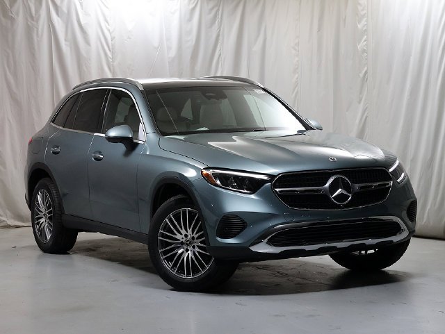 2027 Mercedes-Benz GLC