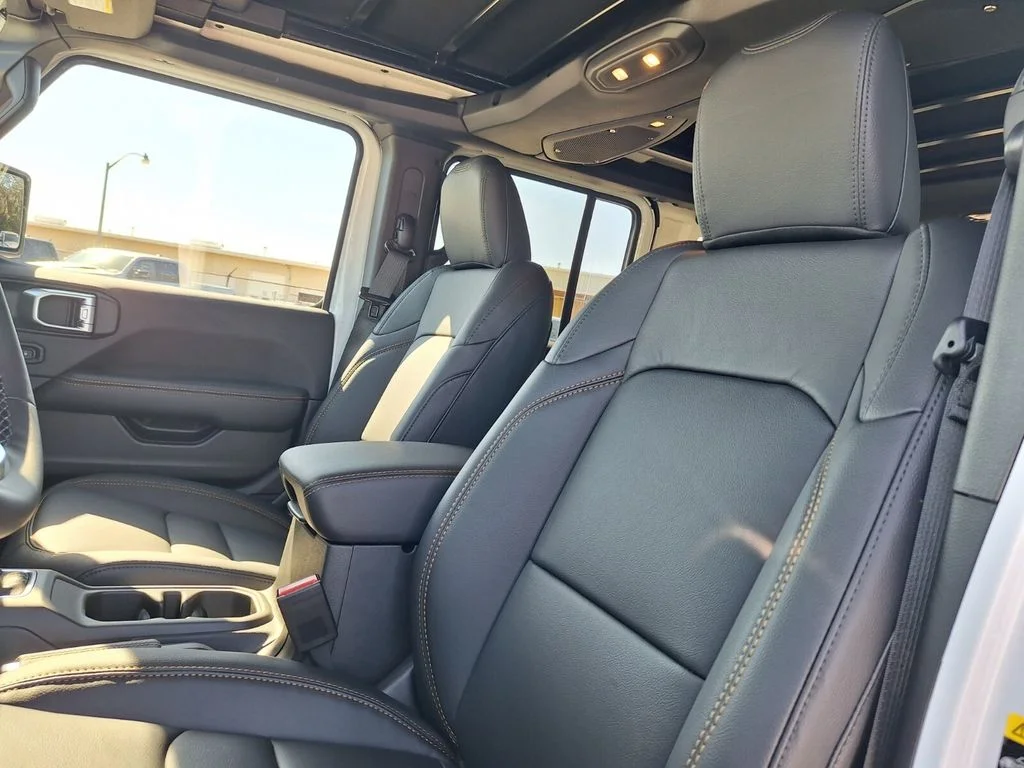 New 2026 White Jeep Sahara image 11