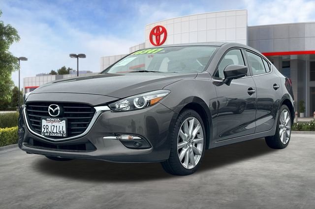 Used 2017 Silver Mazda Grand Touring image 2
