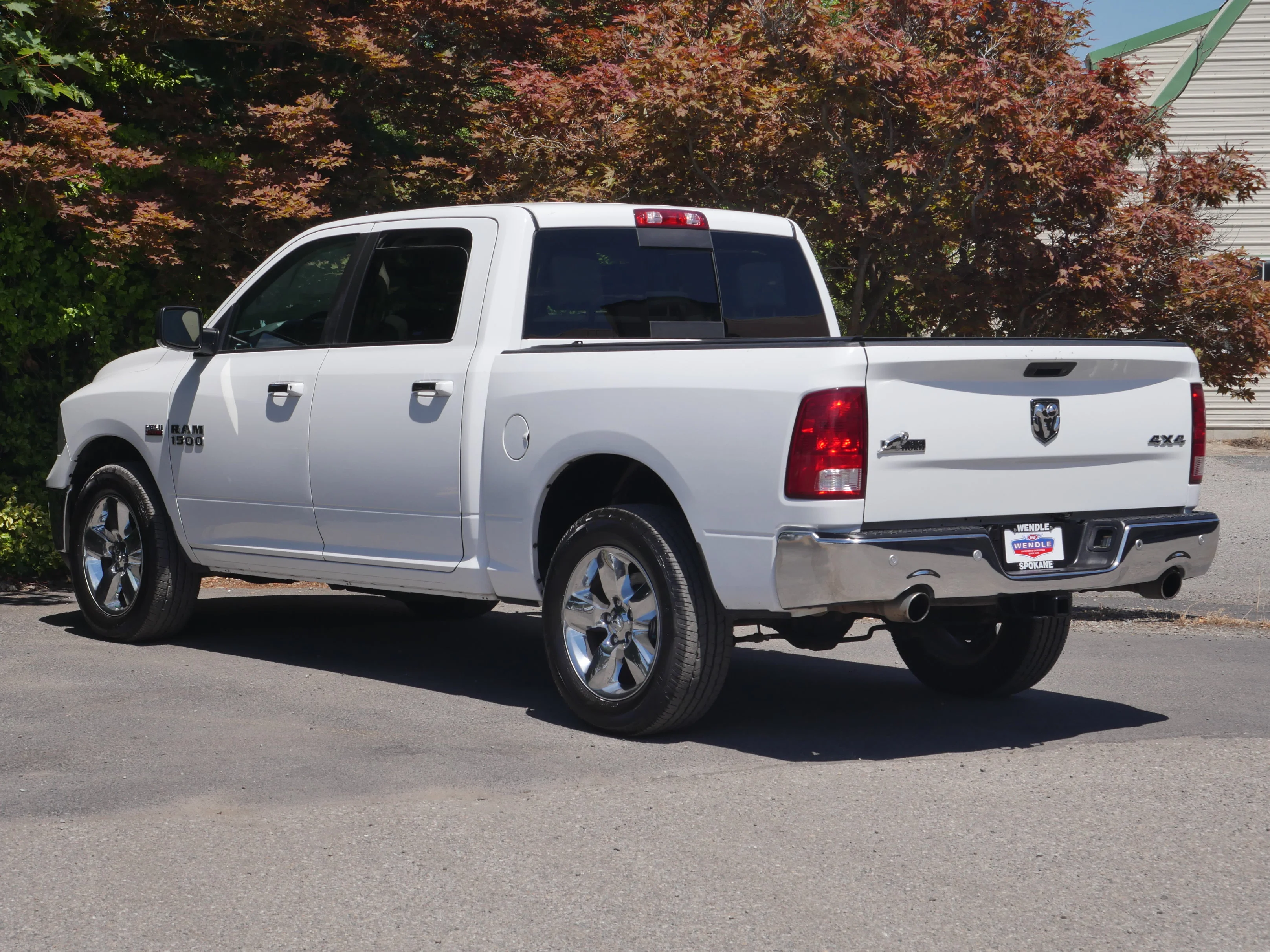 Used 2016 Pearl White Ram Big Horn image 17