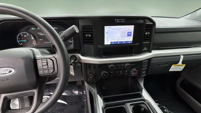 Used 2025 White Ford XLT image 12
