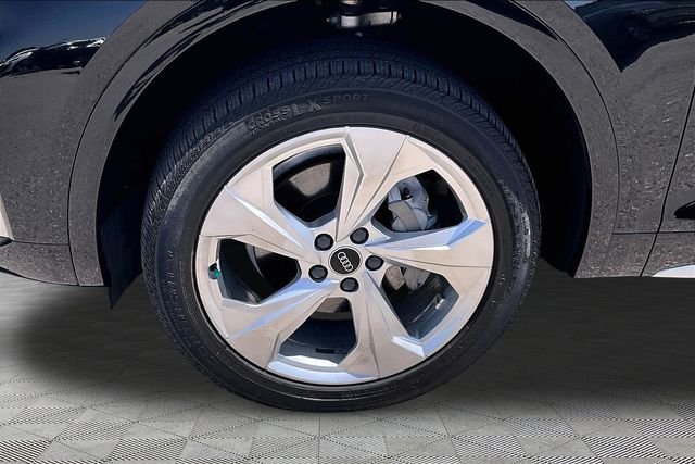 Used 2022 Black Audi 45 S line Premium Plus image 8