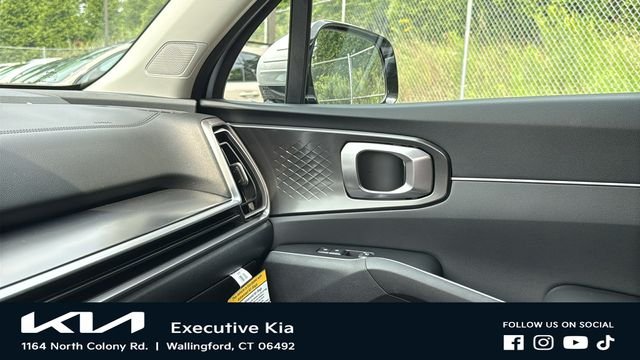 New 2026 Ivory Silver Kia LX image 18