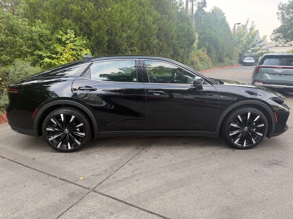 Used 2023 Black Toyota Platinum image 2