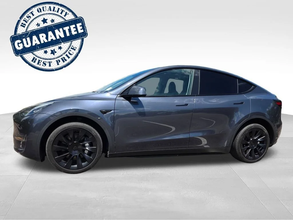 Used 2023  Tesla Long Range image 3