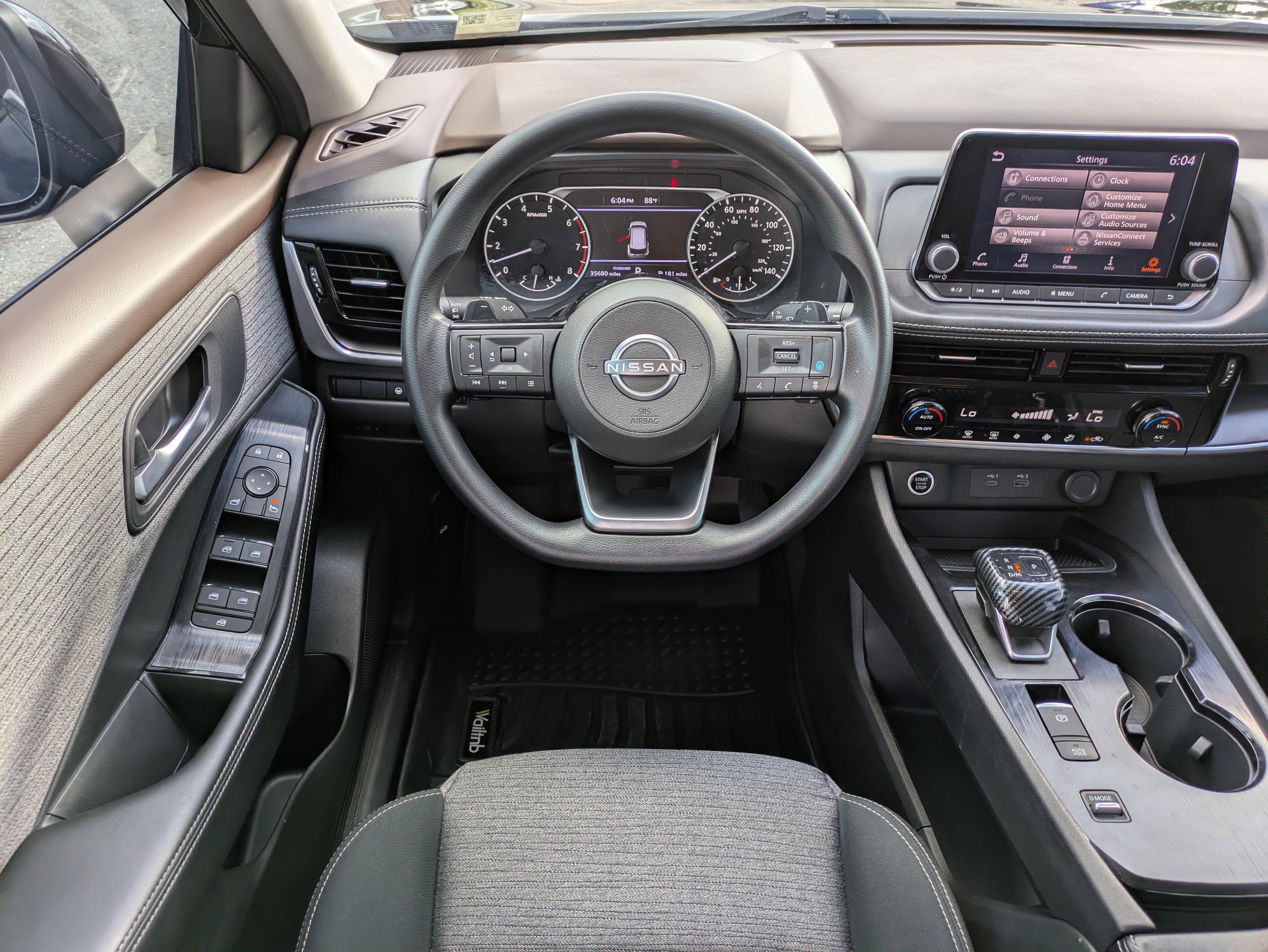 2023 Nissan Rogue SV - Photo 15
