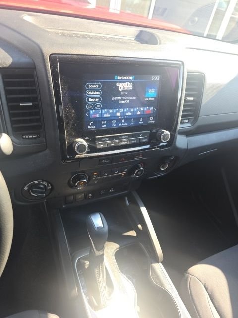 Used 2024 Red Nissan S image 4