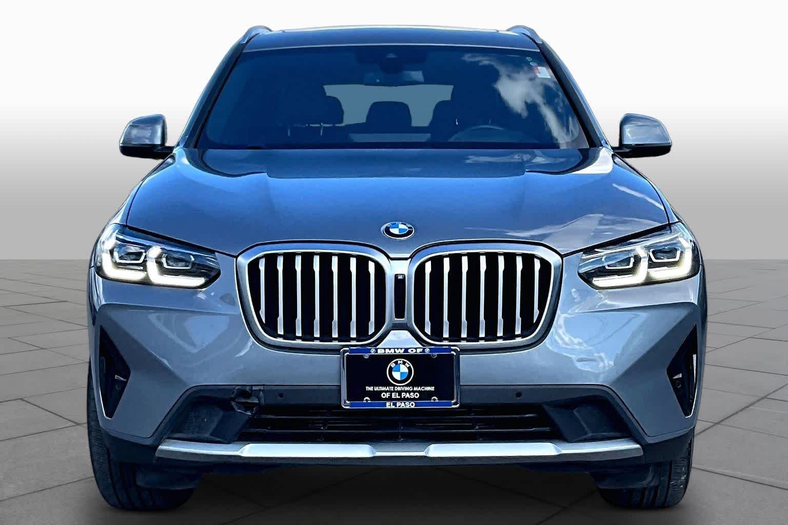 Used 2024 Skyscraper Grey Metallic BMW sDrive30i image 3