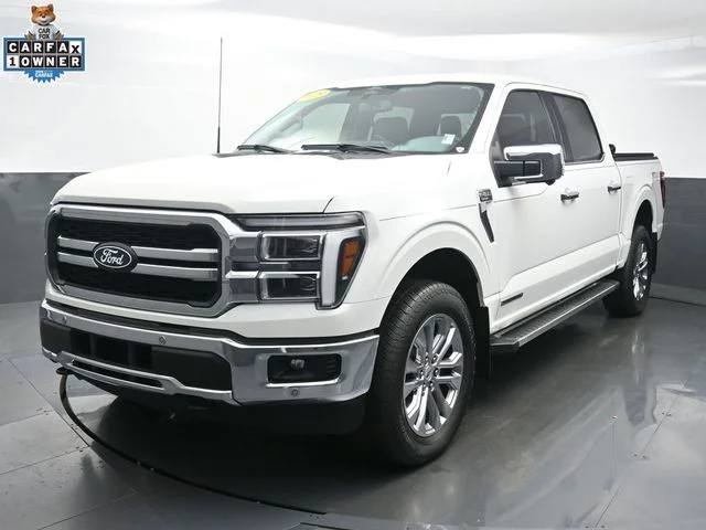 Used 2025 White Ford Lariat image 3