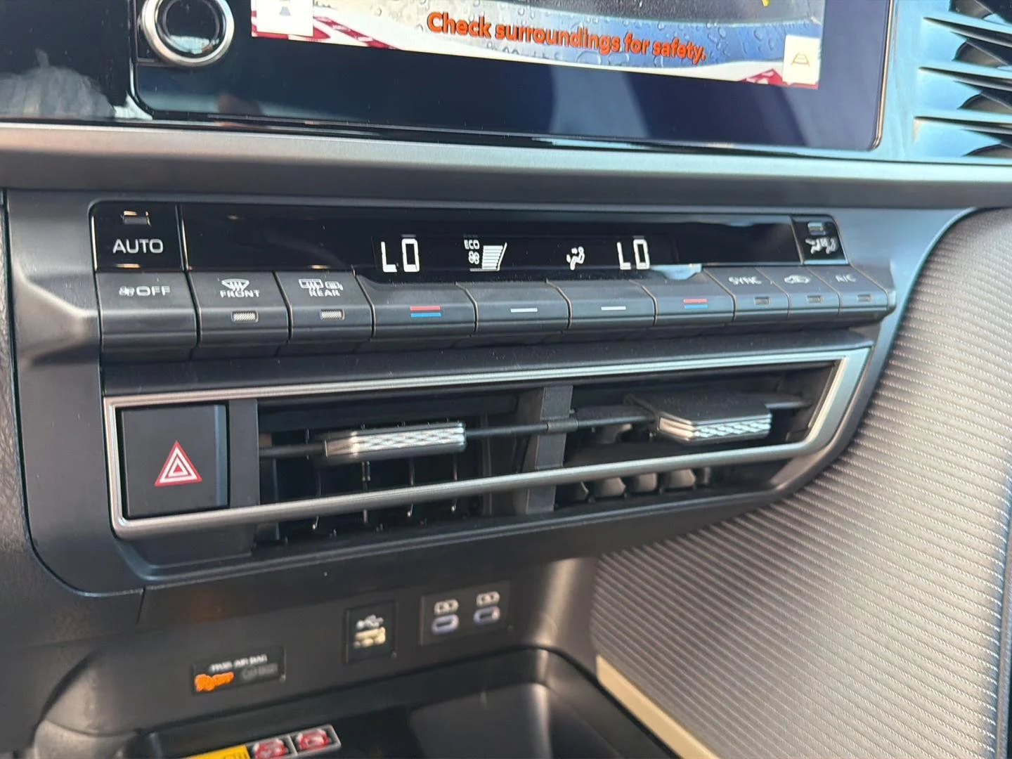 Certified Used 2025 Heavy Metal Toyota SE image 26
