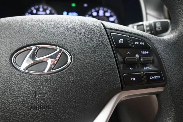 Used 2020 White Hyundai SEL image 26