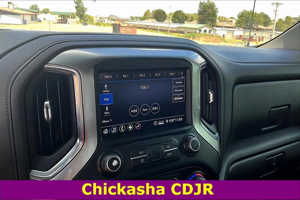 Used 2020 Gray Chevrolet LT image 15