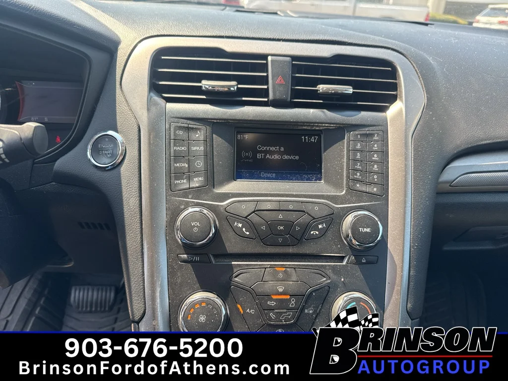 Used 2018 Ingot Silver Metallic Ford SE image 11