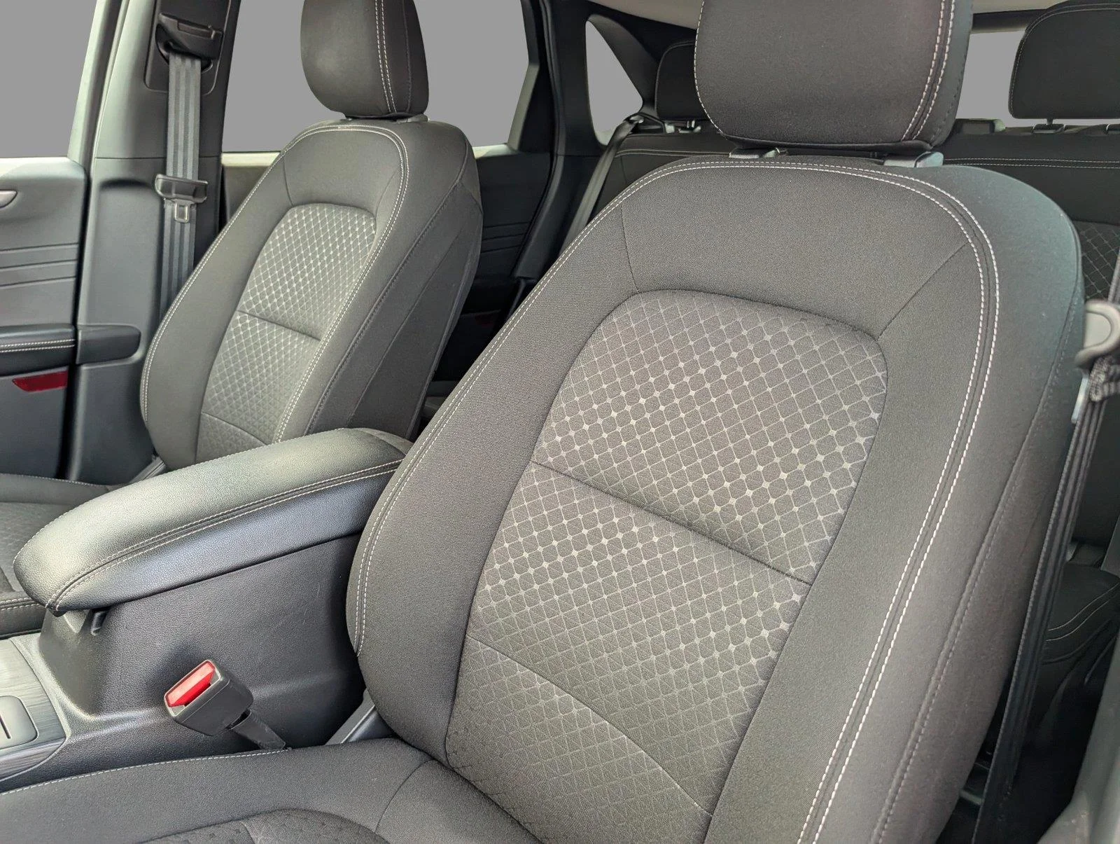Used 2025 Agate Black Ford Active image 12