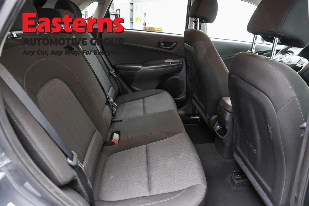 Used 2023 Gray Hyundai SEL image 22