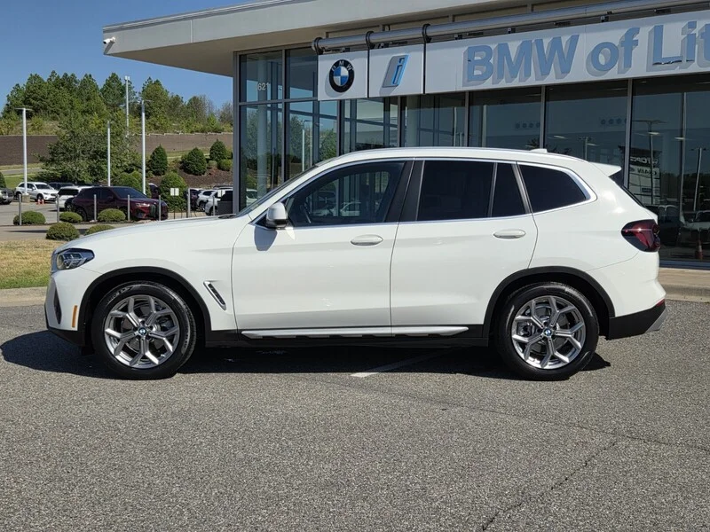 Used 2023 Alpine White BMW SDRIVE30I SPORTS ACTIVITY VEHICLE image 2