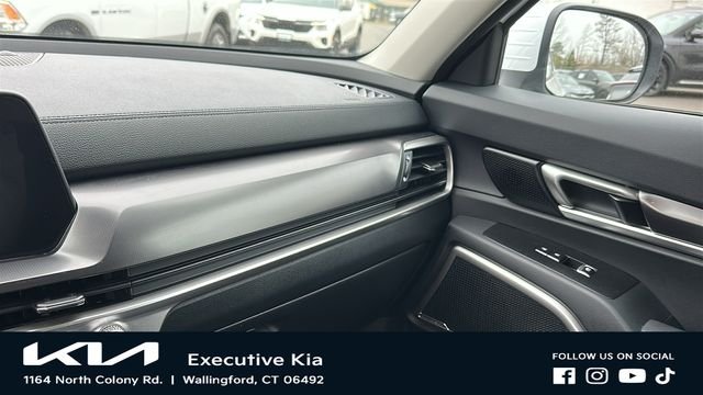 Certified Used 2023 White Kia S image 21