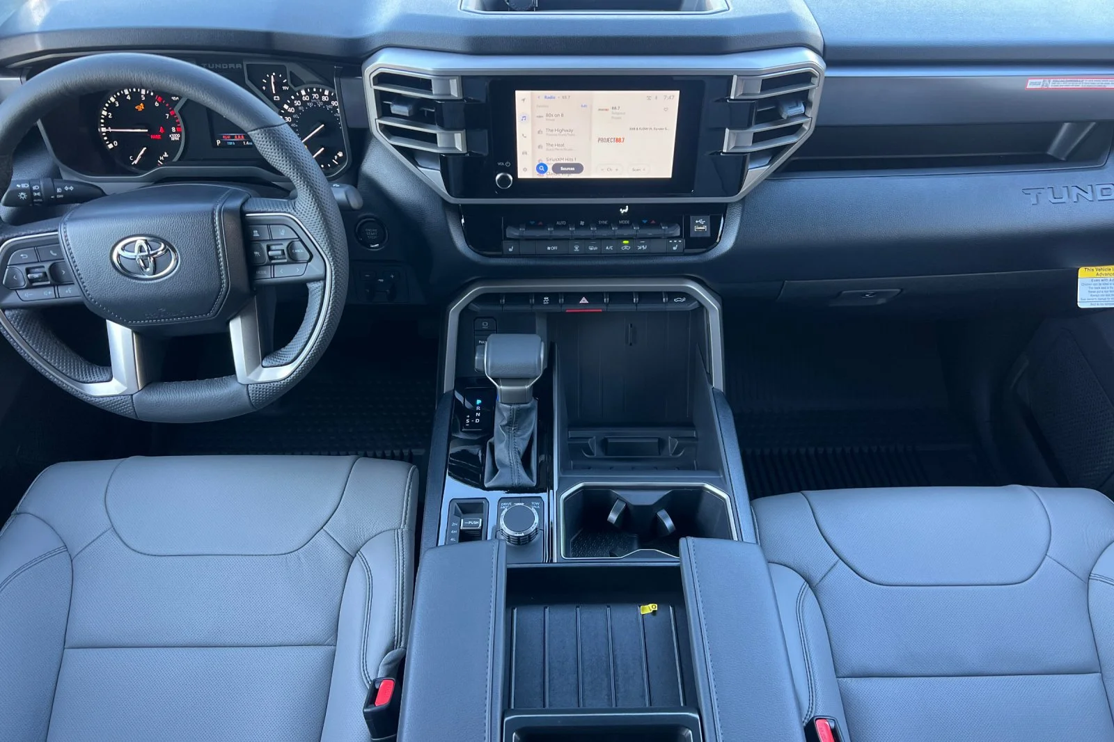 2026 Toyota Tundra SR5 - Photo 9