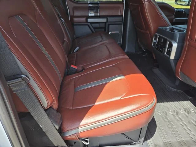 Used 2022 White Metallic Ford Platinum image 31