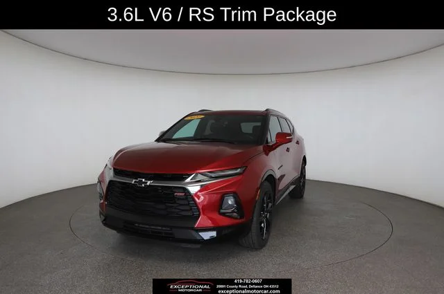 Used 2021 Red Chevrolet RS image 32